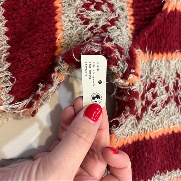NWT Free People Check Me Out Pullover in Holly Berry women’s small sweater - Picture 7 of 10